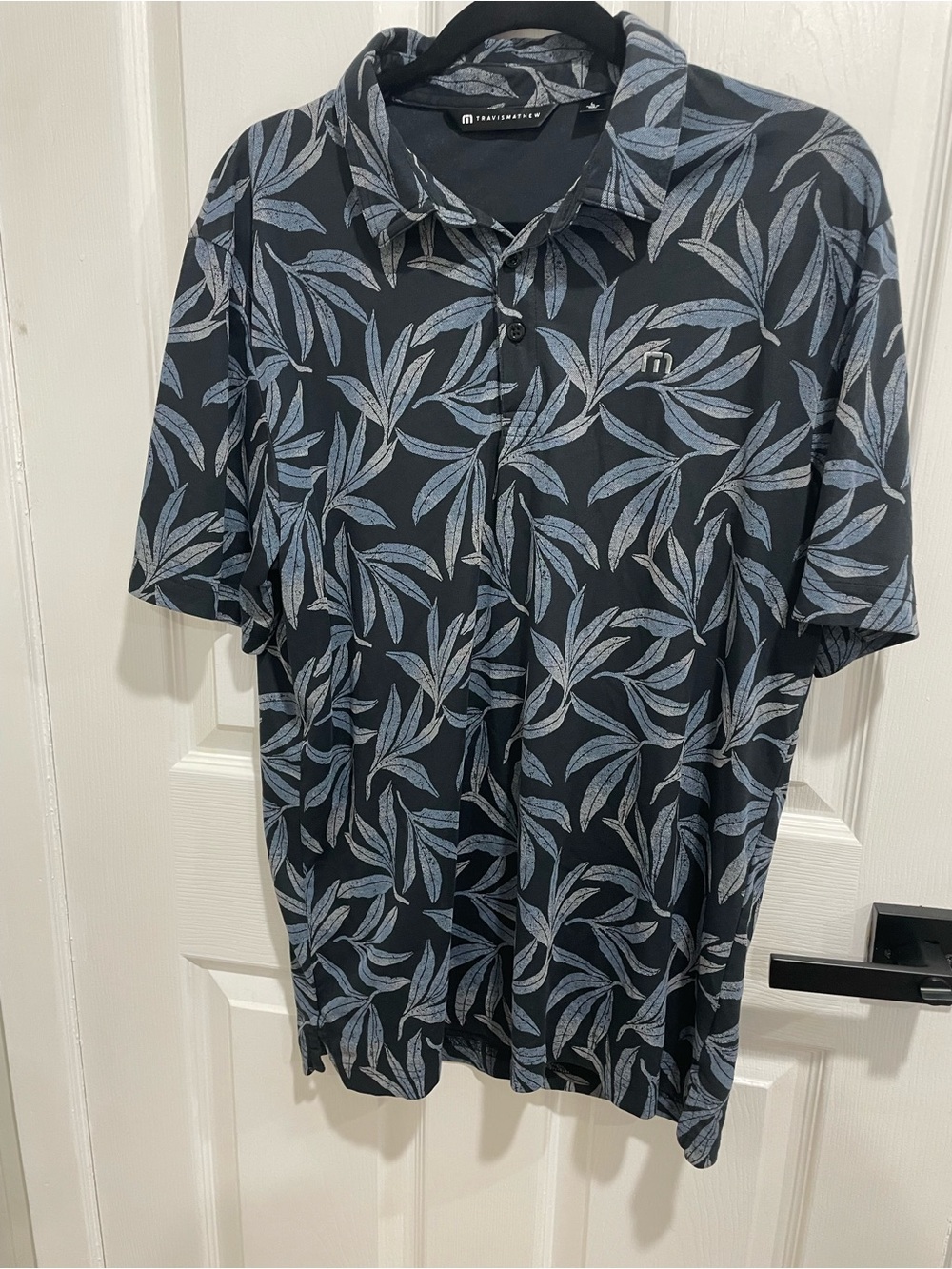 Travis Mathew Jay name print polo palm ombré size large
